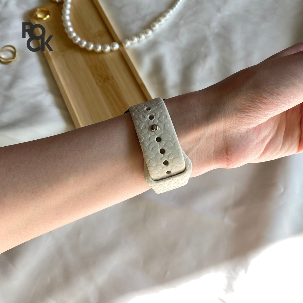 Rubber Leopard carved Apple Watch Strap